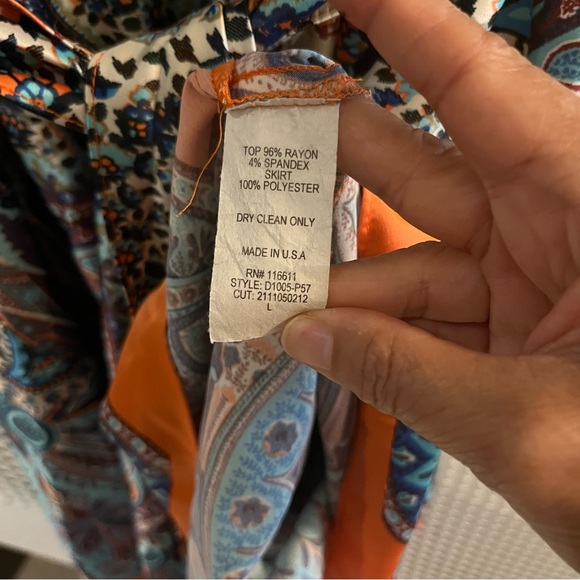 Maternal America Scoop Neck Front Tie Maternity Dress Size Large in Navy Paisley - Picture 8 of 13